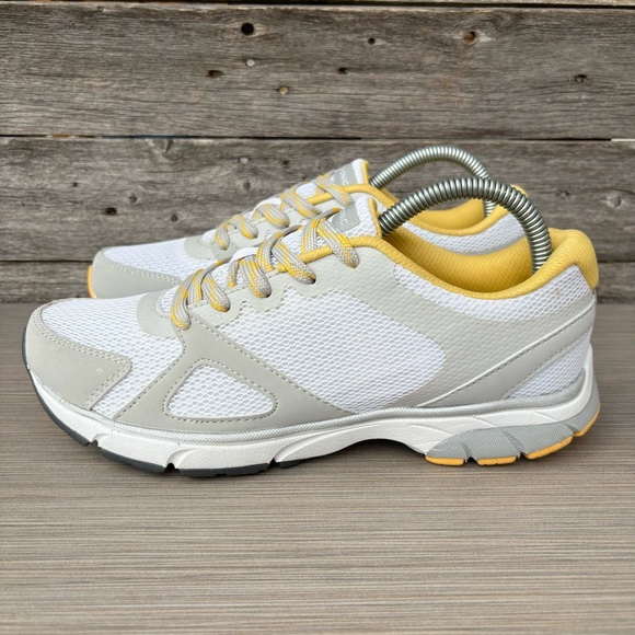 Vionic Tokyo Sneakers - Picture 2 of 12